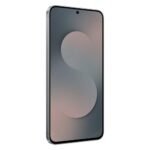 ⁦Samsung Galaxy S25 FE 6.7-inch 256GB, 8GB RAM, 5G Phone - Black⁩ - الصورة ⁦2⁩