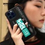 ⁦Skinarma Akarui Leather Case with Extendable Grip Stand⁩ - الصورة ⁦2⁩